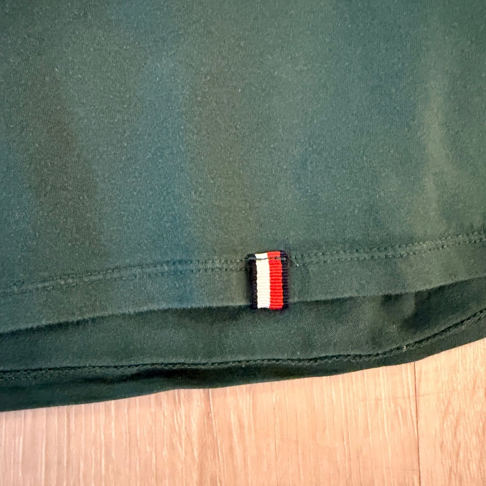 Tommy Hilfiger Sport Forest Green Logo Cropped T-Shirt Size M - Picture 2 of 5